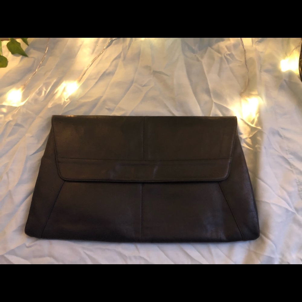 Black Clutch